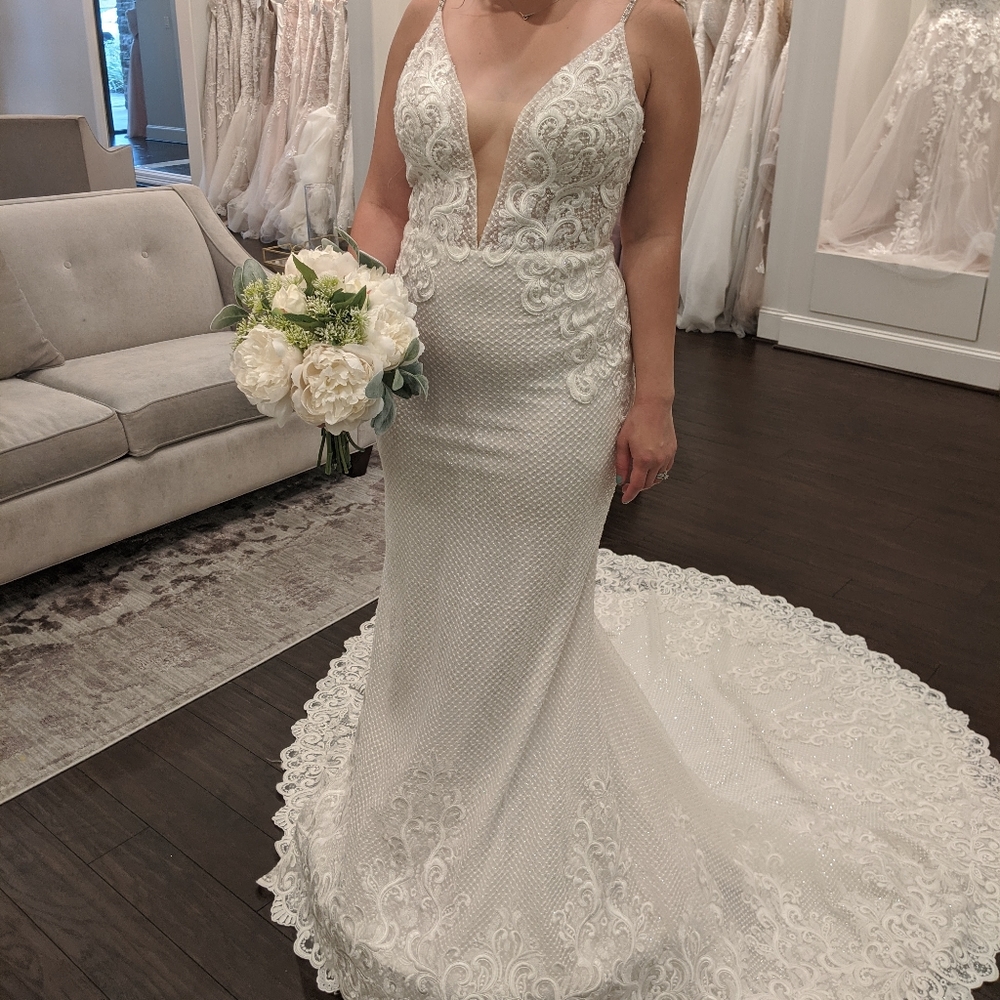 SAMPLE Mermaid Lace/Sequin Wedding Dress